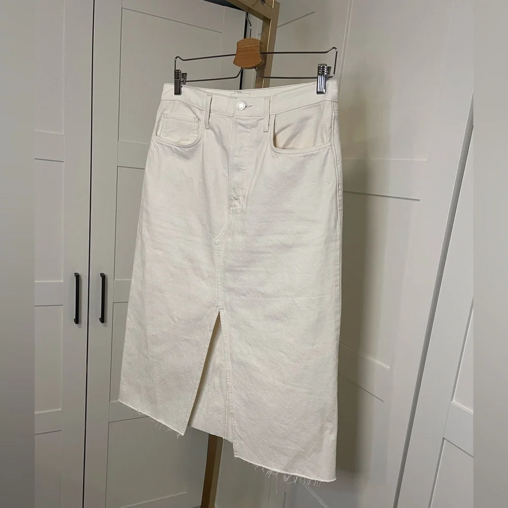 Favorite Daughter The Sadie Maxi Skirt in Gardenia. - Picture 2 of 13